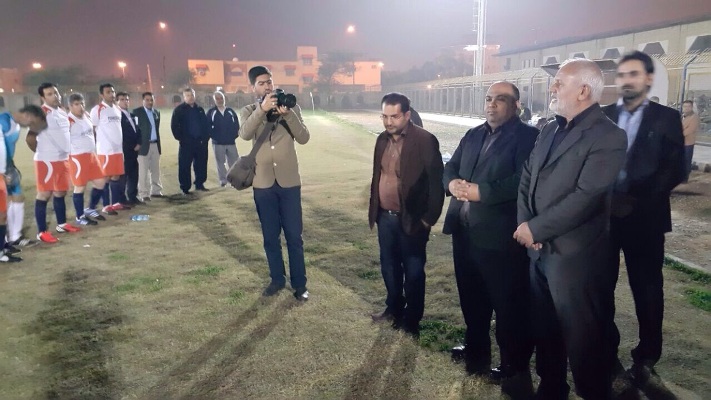 مسابقات پيشكسوتان فوتبال در ماهشهر و بندرامام خميني
